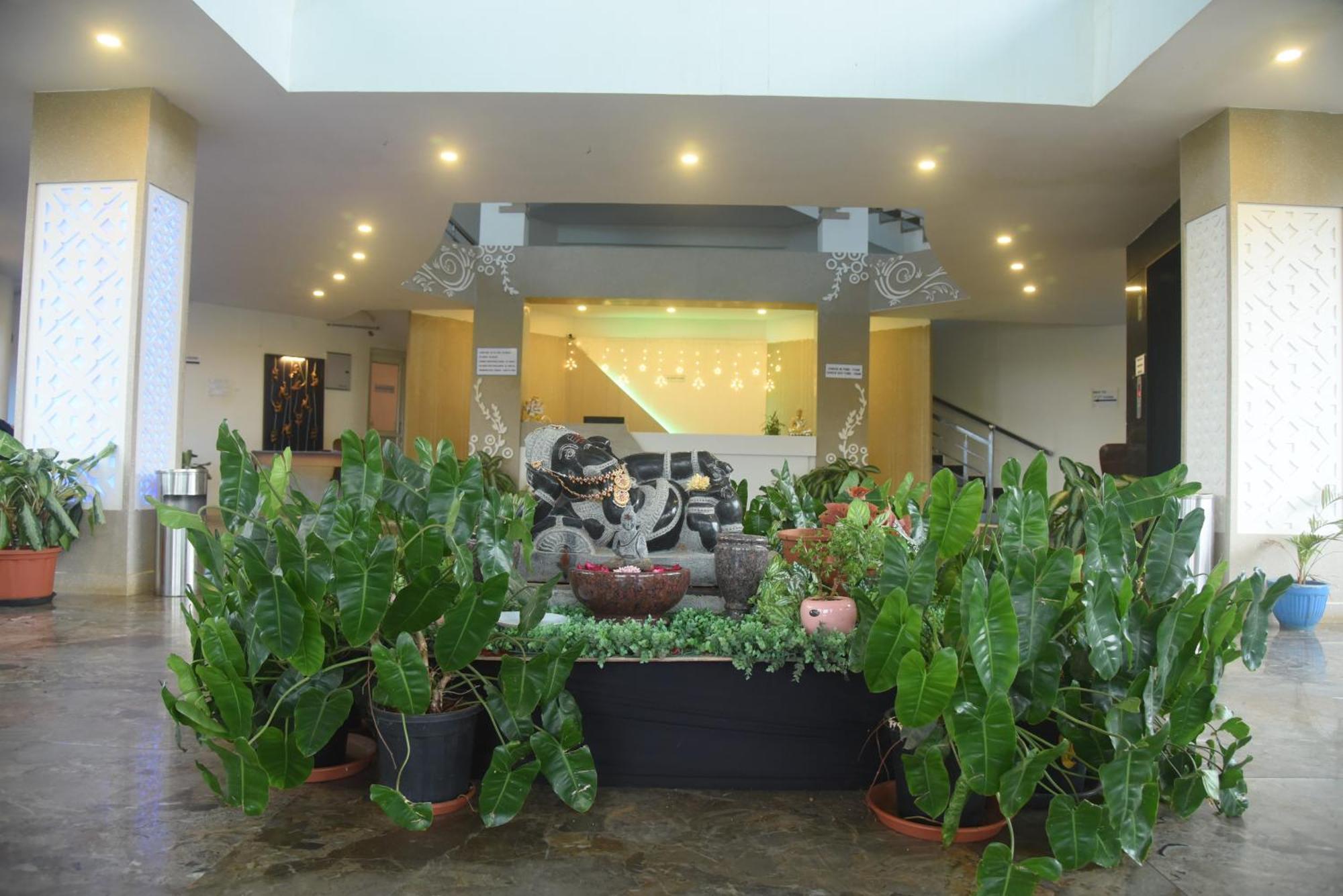 Vana Resort Araku Exterior photo